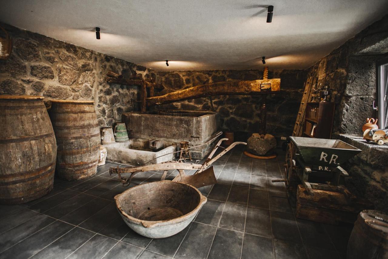 Quinta Dos Misterios- Turismo De Habitacao Apartment Faja de Santo Amaro Bagian luar foto